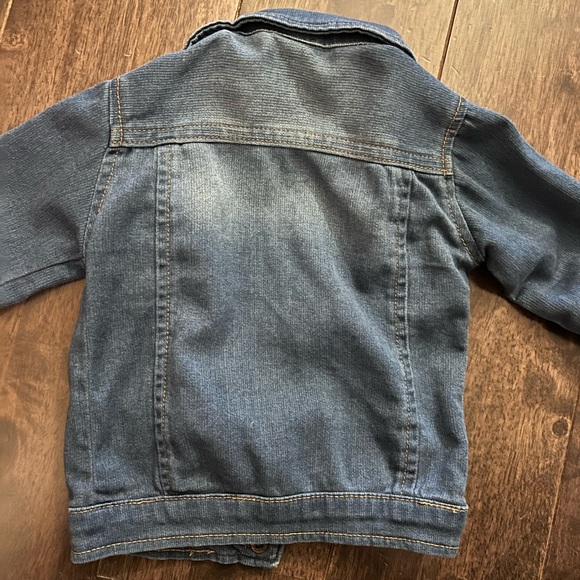 Toddler jean jacket with snaps. Super soft! - Picture 2 of 4